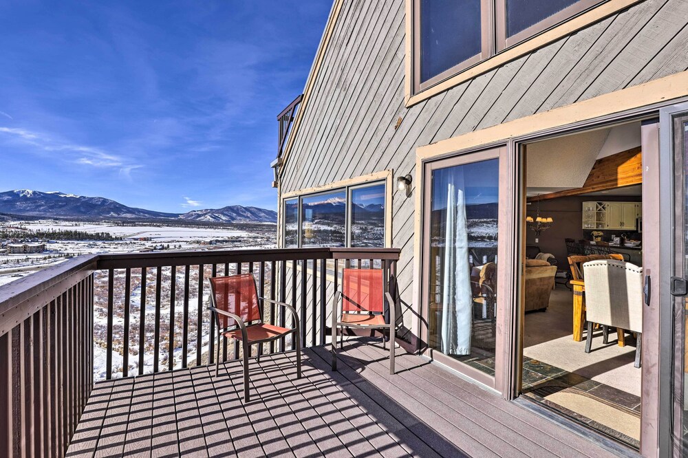 Mountain Adventure Home Base - Ski, Hike & Chill!