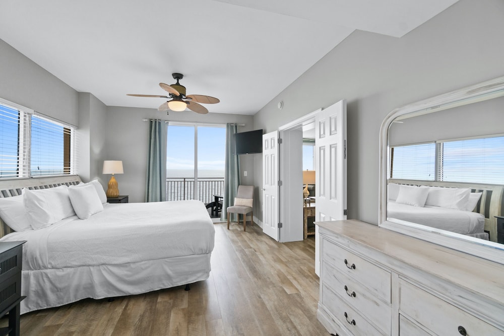 Splash Beach Resort by Panhandle Getaways