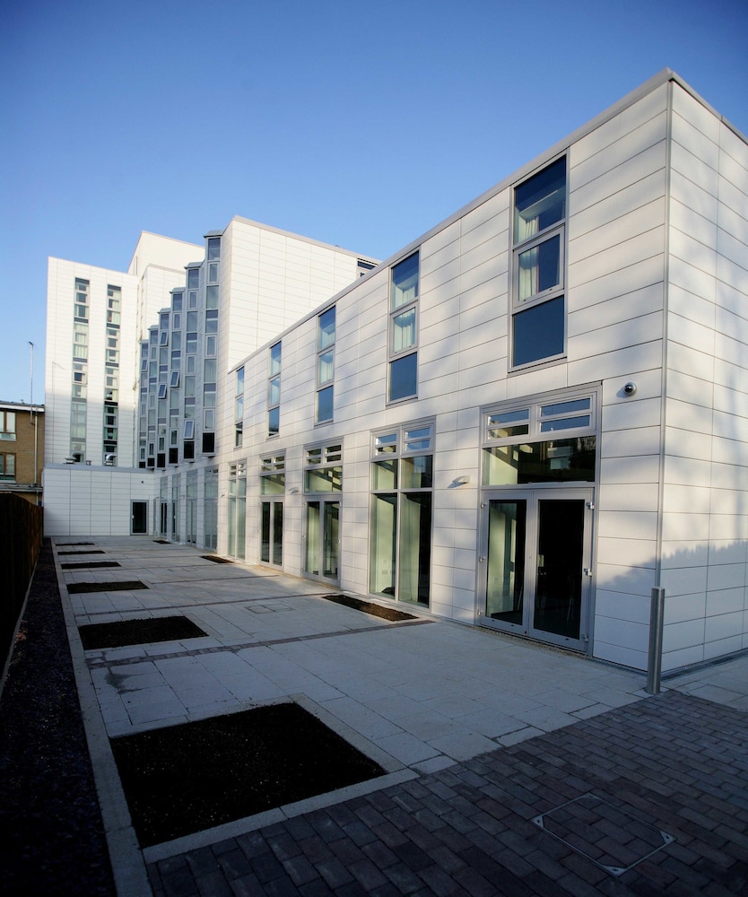 Davies Court - Hostel
