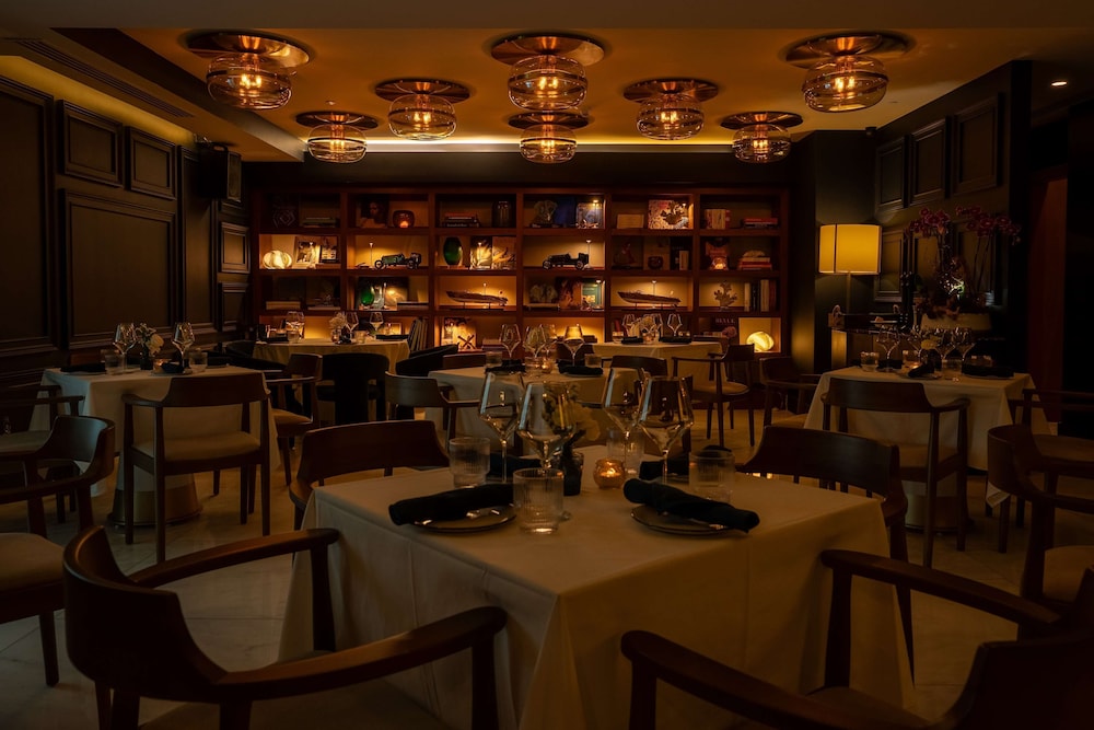 Conrad Fort Lauderdale Beach - Image 3