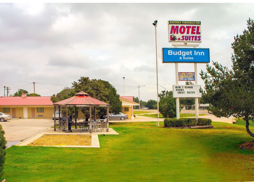 Budget Inn and Suites