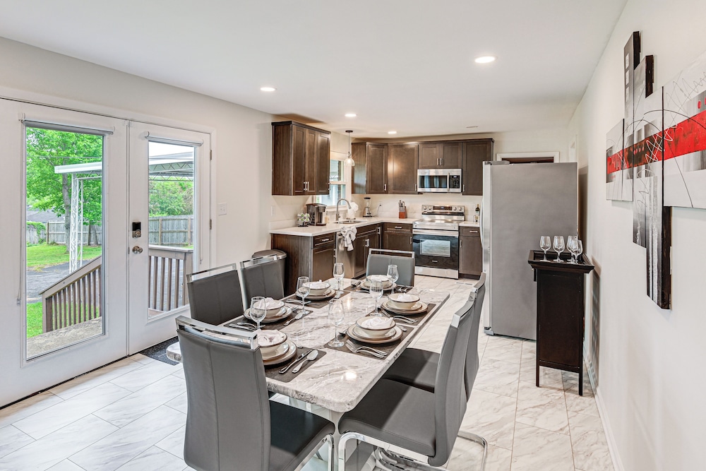 Family-friendly Home < 5 Mi to Downtown Nashville - Property Image 8