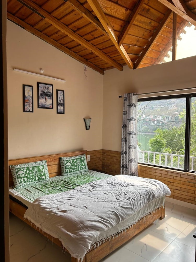 Kiran Homestay Bhimtal