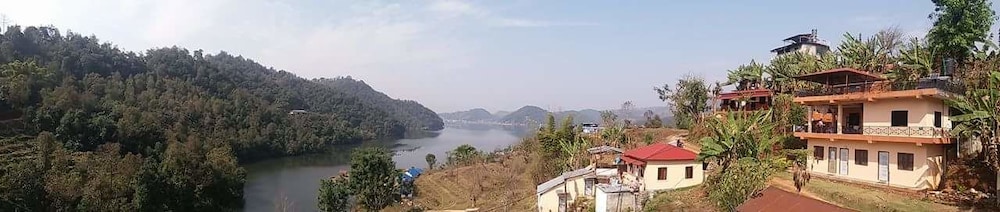 Begnas Lake front guest house
