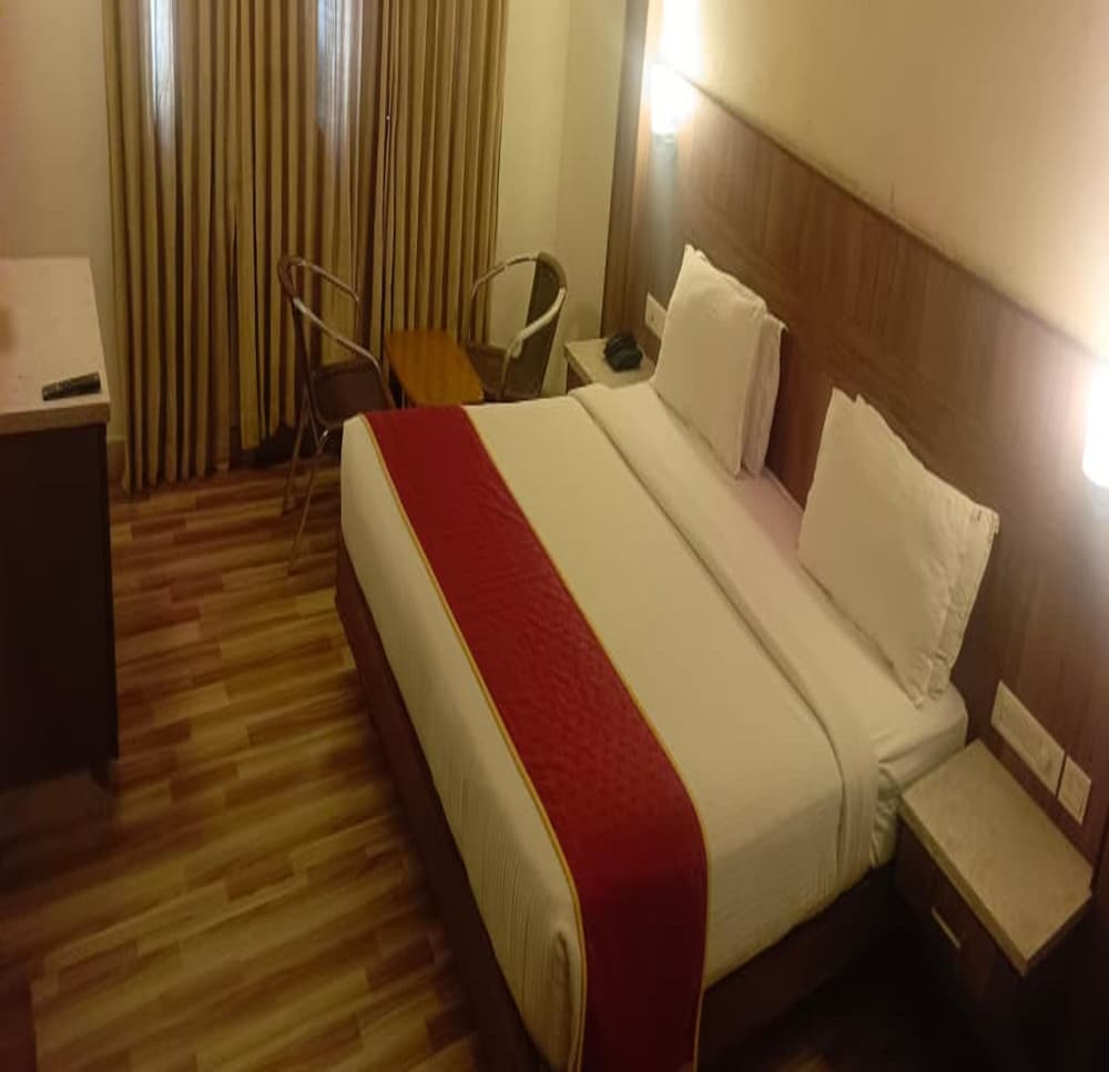 Breeze Palace