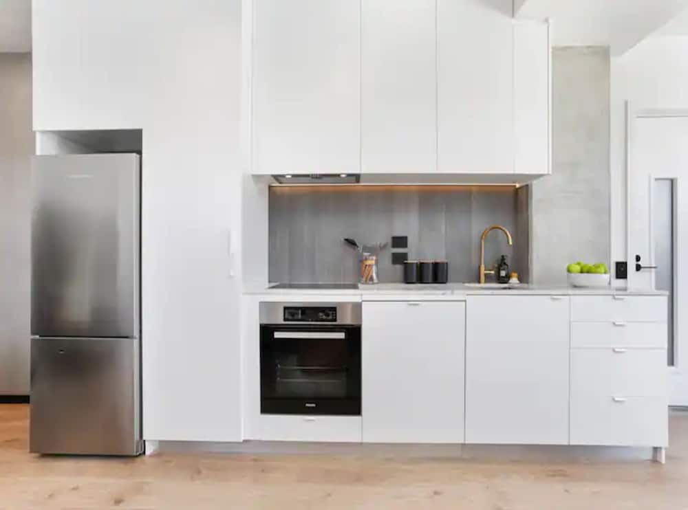 Stunning Modern 2BR -Perfect Location Zodiak Stays view 5