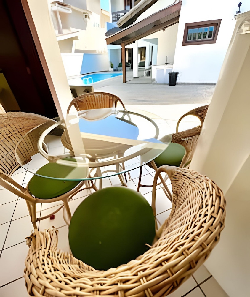 Casa com piscina em Acapulco Guarujá SP3