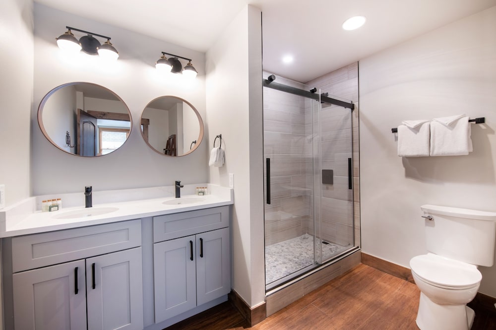 Winter Park CO - Zephyr Mountain & Fraser Crossing/Founders Pointe Condos