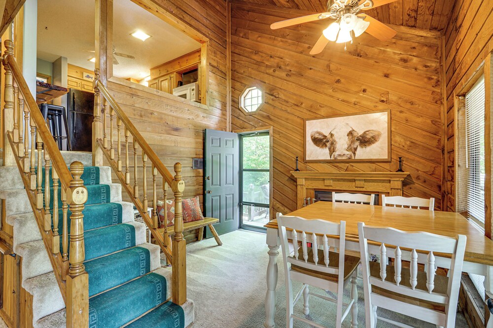 Quiet Lake of the Ozarks Cabin w/ Dock + Gazebo! view 3