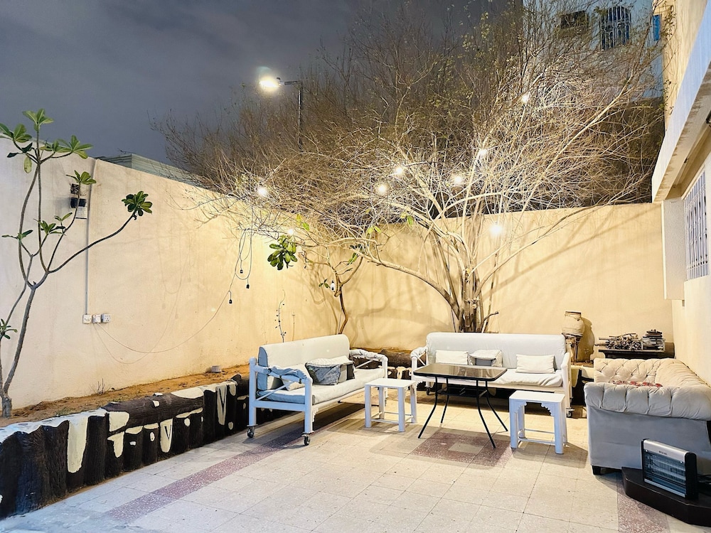 Su Casa Hostel