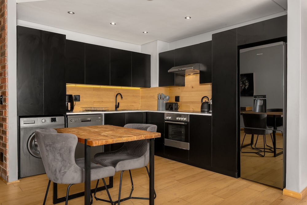 Rockwell 221 by Ctha