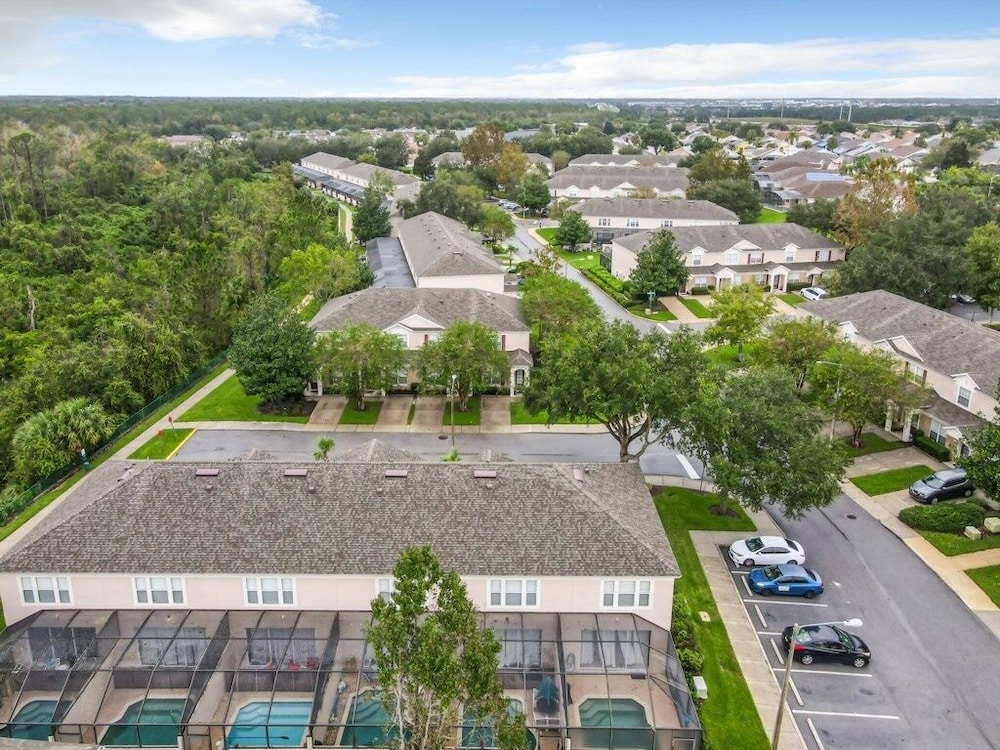Windsor Palms Townhome W/private Pool Near Disney 3 Bedroom Townhouse