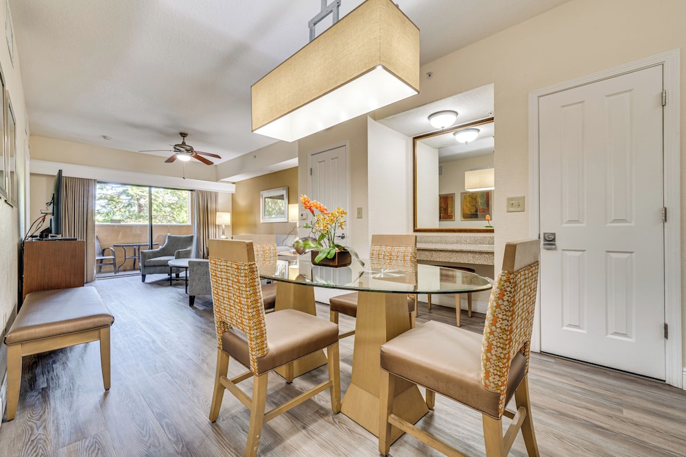 Floridays Resort Condo 11 Mi to Walt Disney World!