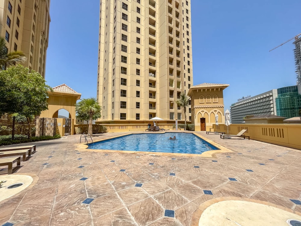 Bahar 2 s Stylish 2 Bedroom That Sleeps 4