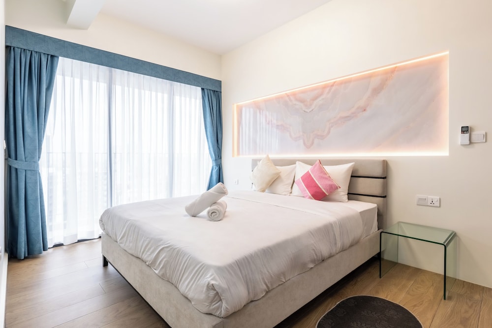 Royal Platinum Condo by Soben Homes