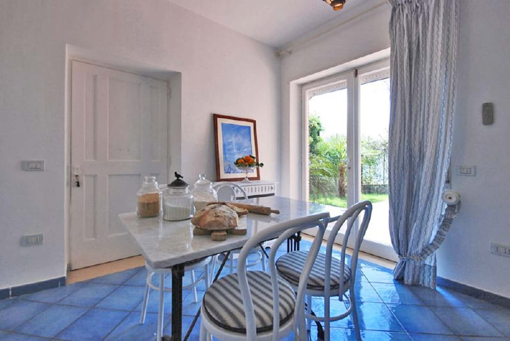 Villa Auxilia in Piano di Sorrento
