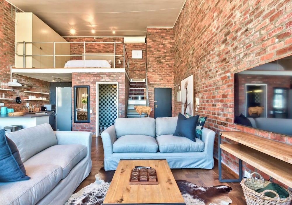 West Side Studios Mountain View Loft