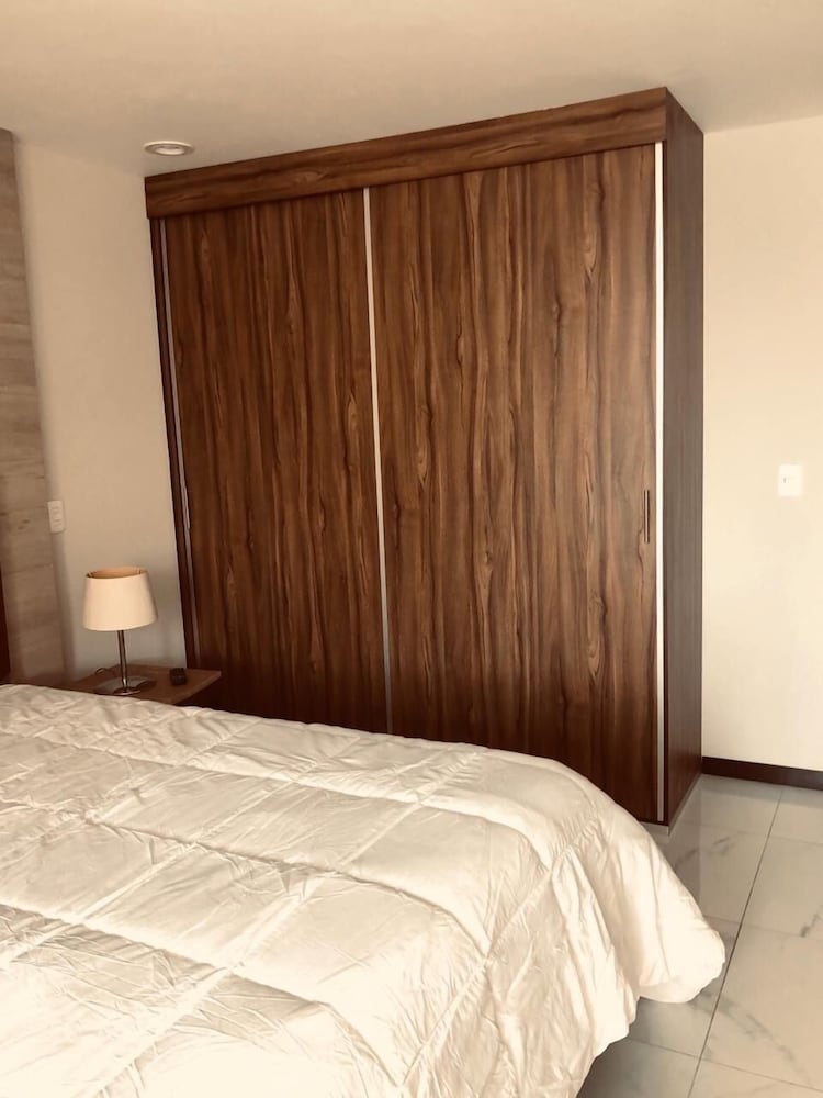 Only Suites San Juan view 4