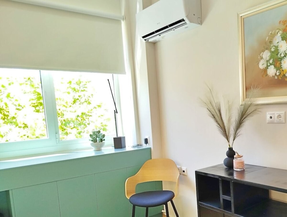 Tsak0ne Apt Near Monastiraki Sights Shops