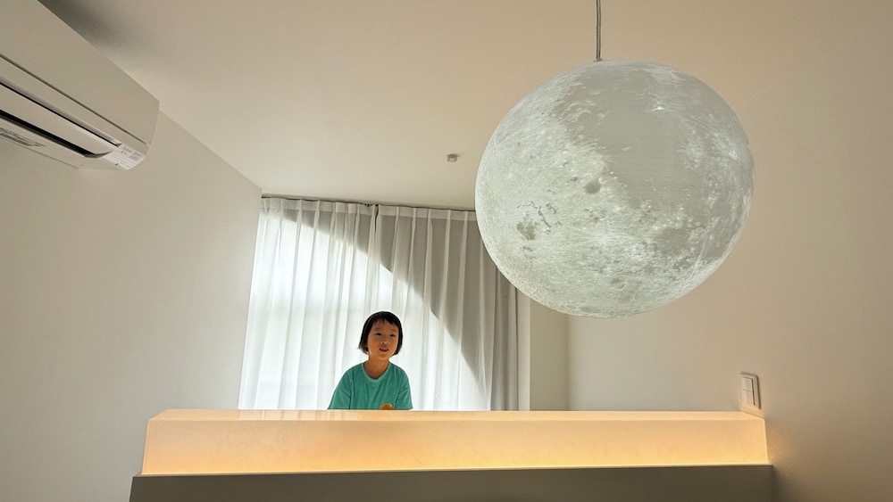 Moon Base Tokyo Inn