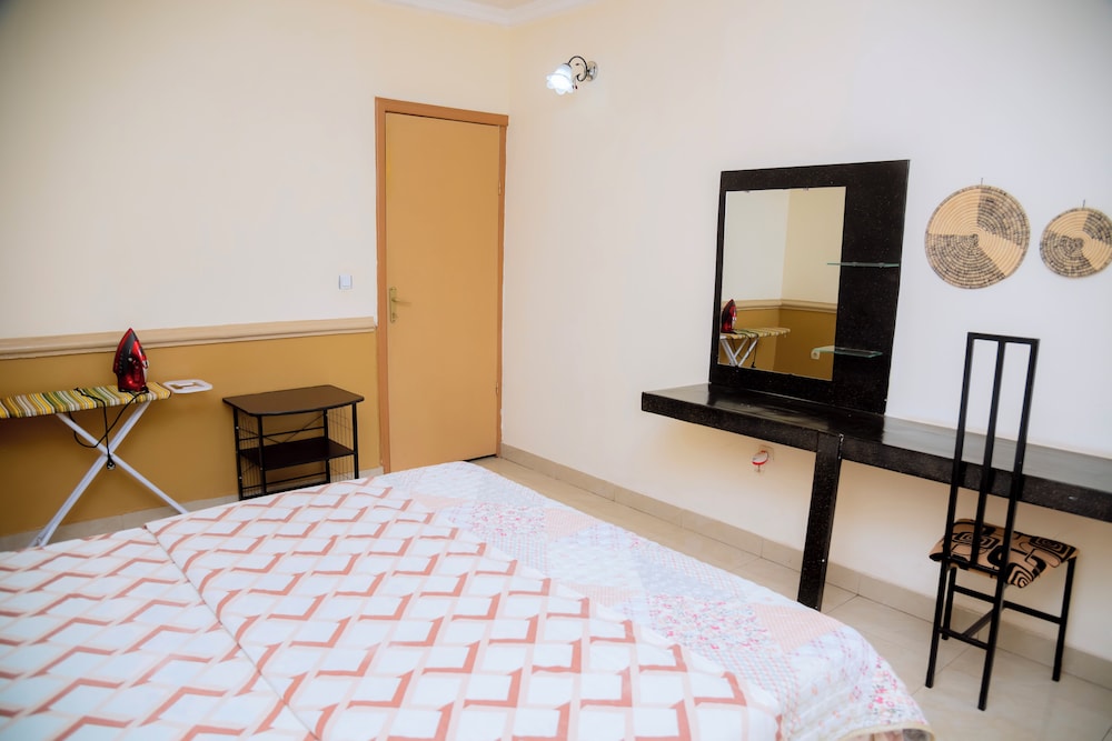 Vista Safaris Apartment