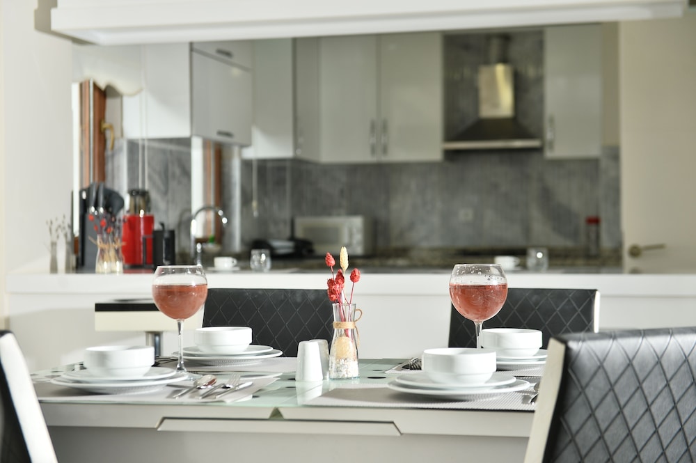 Pak Family Villas