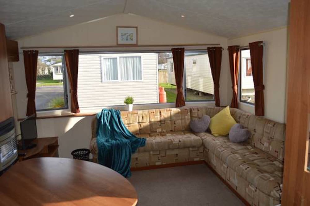 Luxury 3 Bed Caravan Lakes - Haven Site
