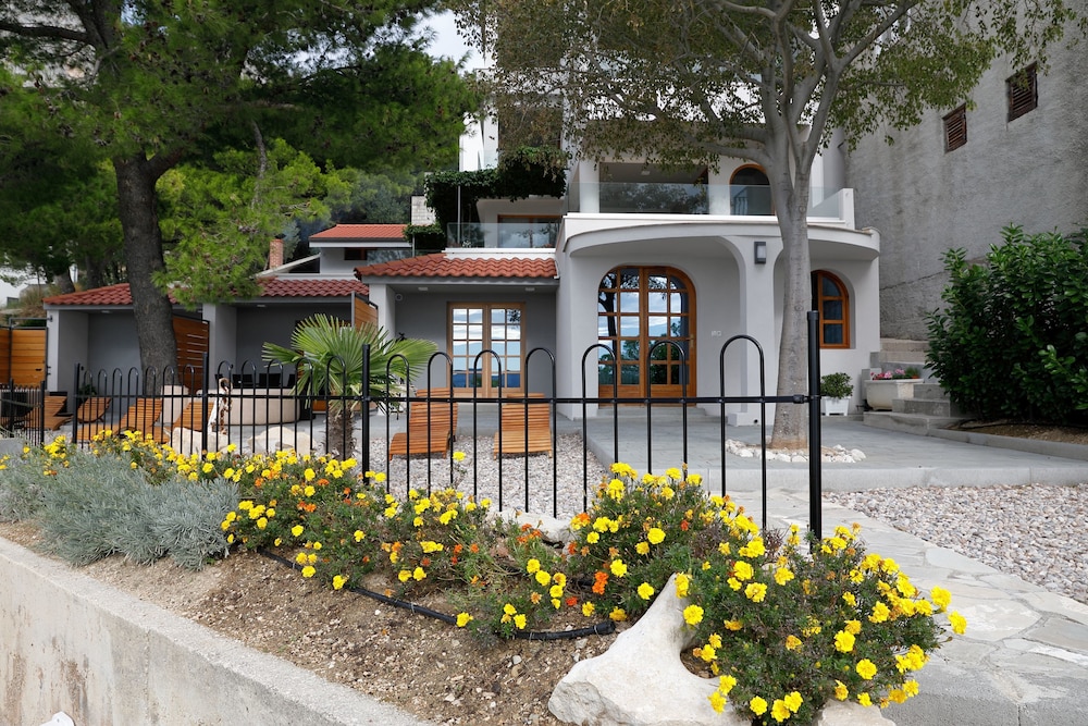 Hotel Apartments Bikin