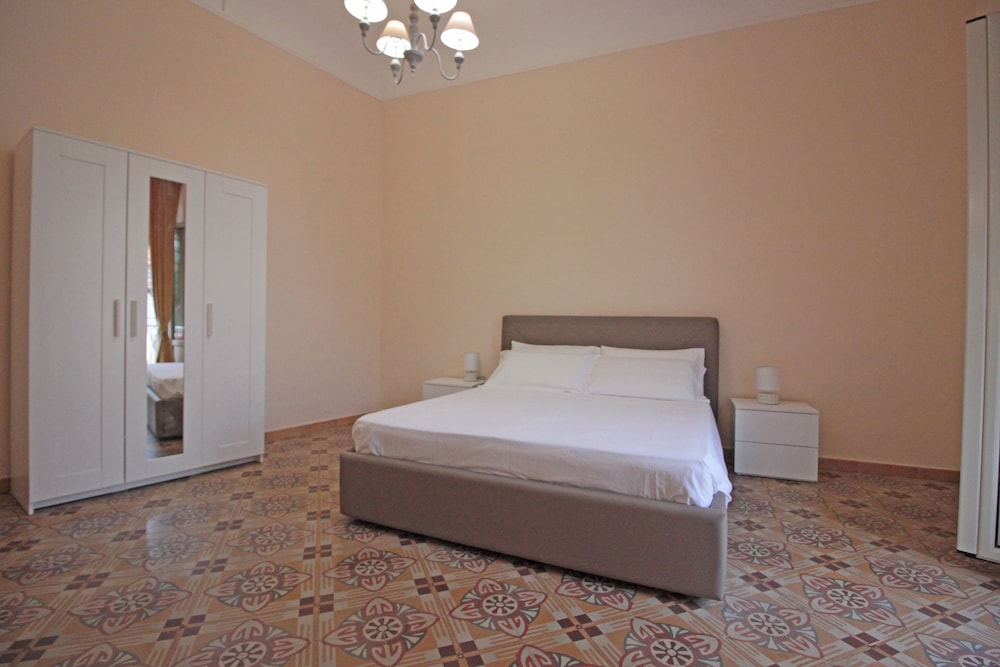 Moro Central Apartment