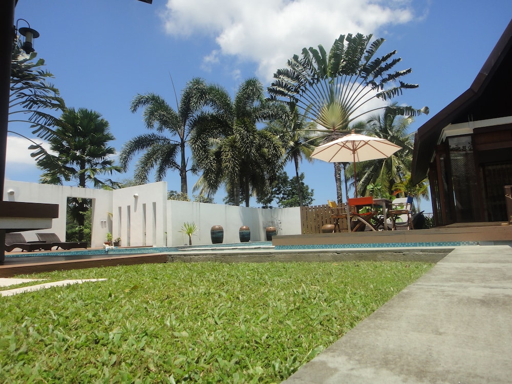 De Chom Villa