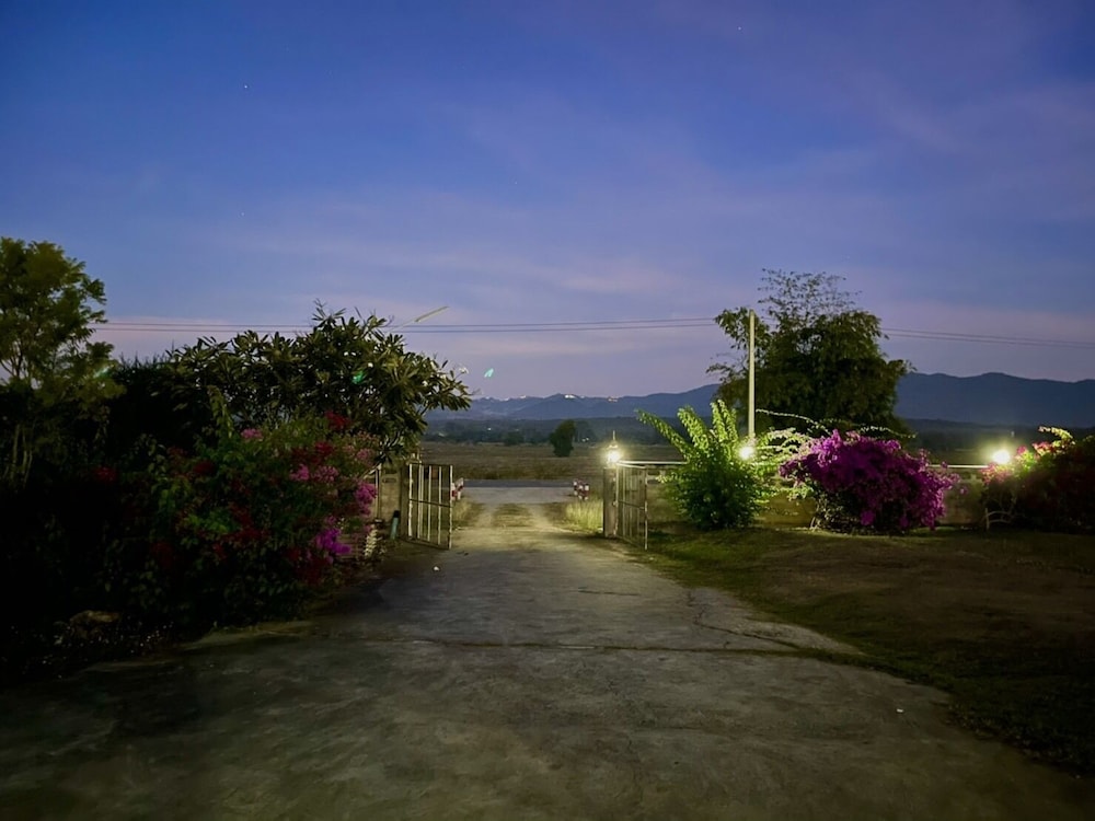 Hueanwaddkhian Resort