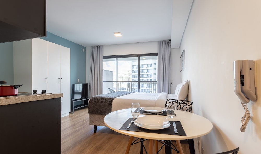Setin Downtown Genebra by Viva - Apartamentos completos na Bela Vista com piscina
