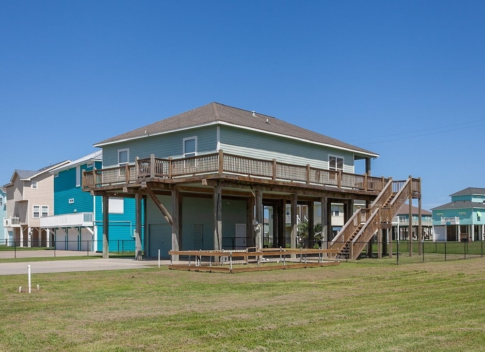 A Sassy Seagull 3 Bedroom Home