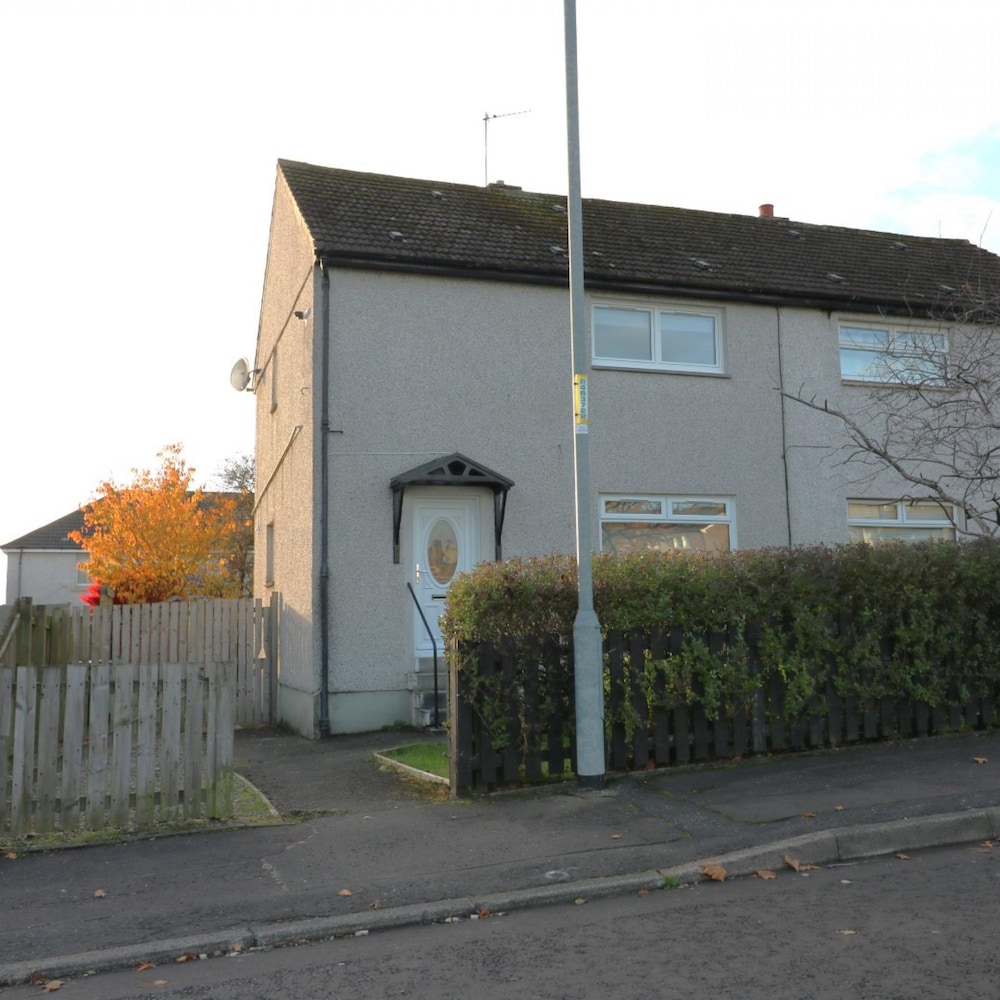 Sunnyside House - Holytown
