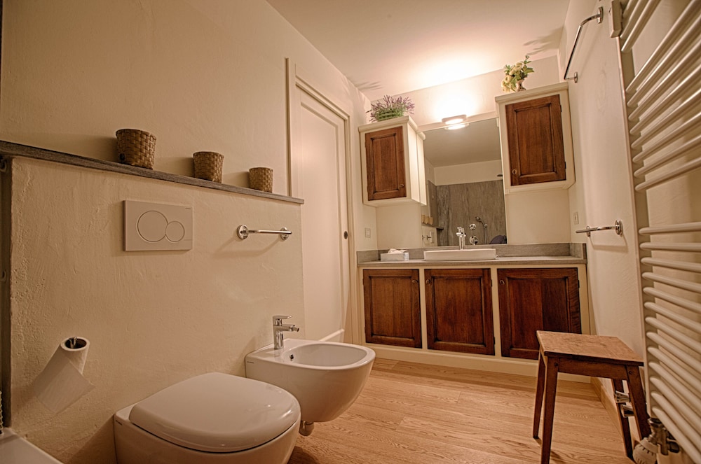 JOIVY Lovely Apt W/Mountain View And Parking In Courmayeur view 4