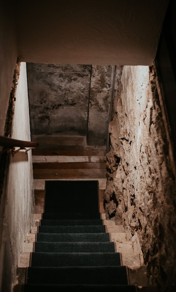 Butte Vacations - The Miner's Boutique Hotel - Property Image 1