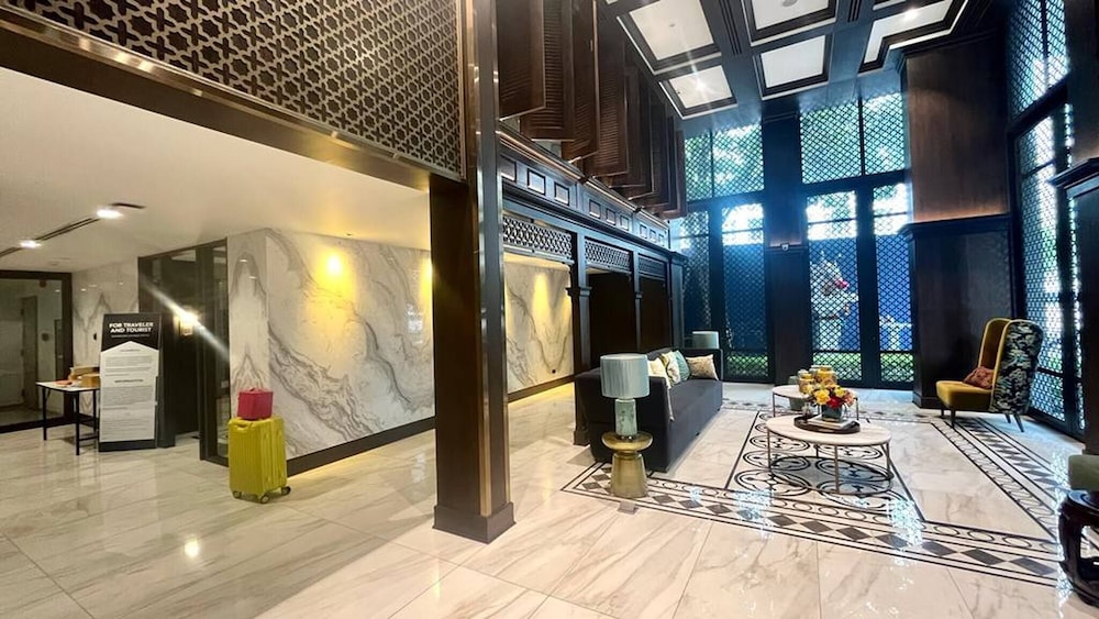 The Base - New Studio Great Location, Shared Pool