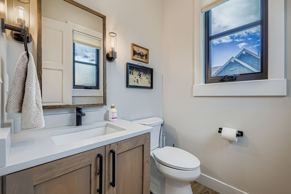 37 Alcove 3 Bedroom Townhouse