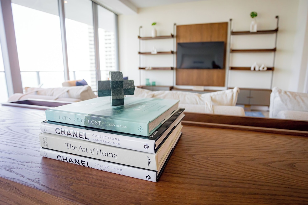 Private Condos at Amrit Ocean Resort