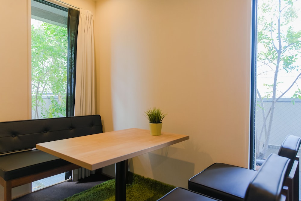 Feel Osaka Yu - Hostel