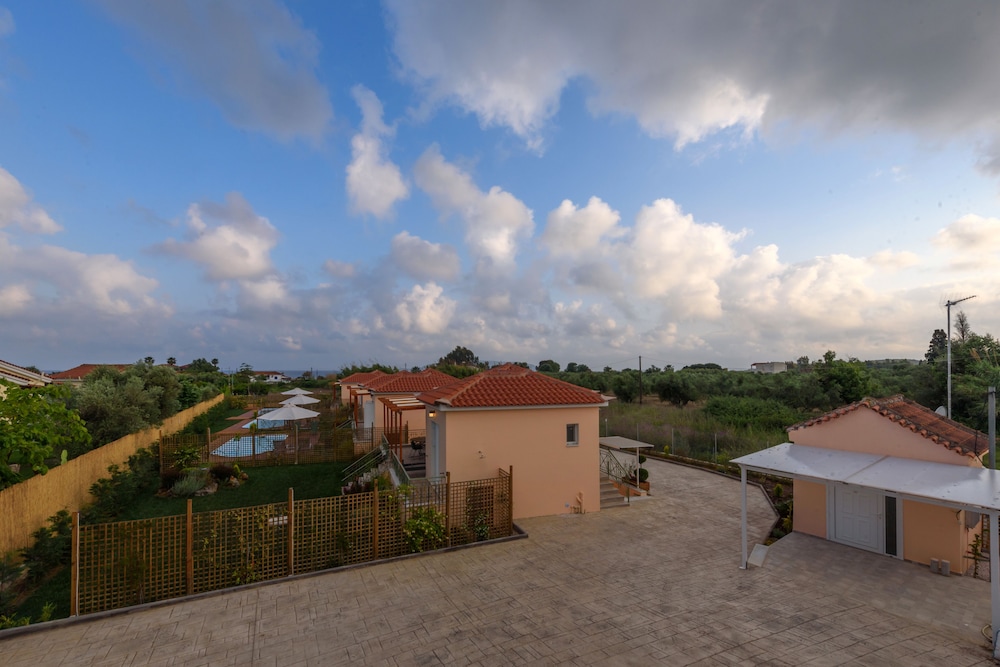 Coastal Dreamy Retreat, Dive in Dimitra's Paradise