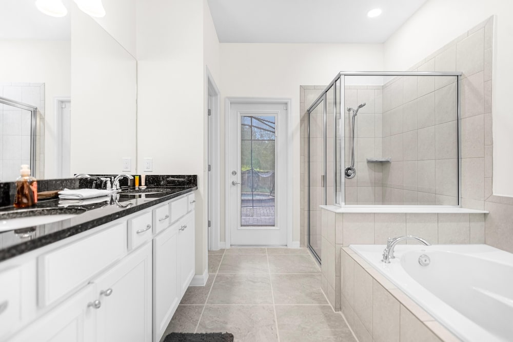 8881 QL Serenity Haven Luxurious Disney World