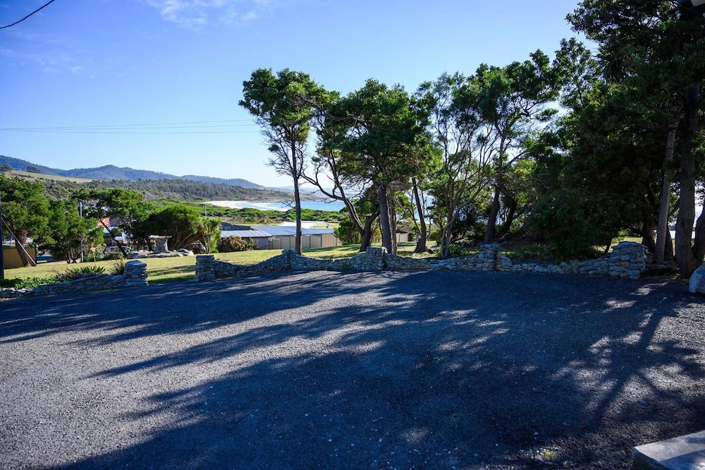 White Sands Estate