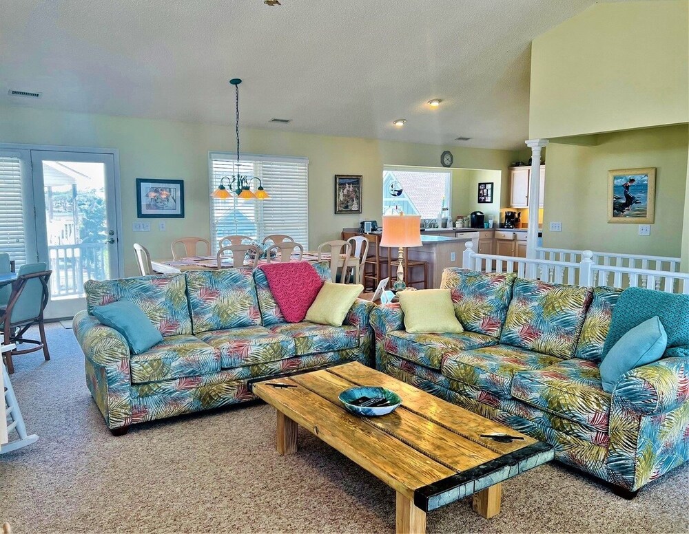 Le Tournesol 4 Bedroom Home by RedAwning - Property Image 43