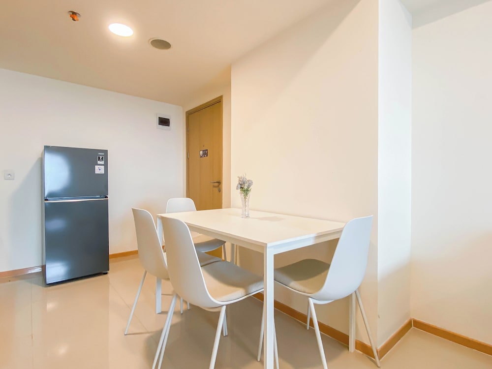 Simple Look 3Br Meikarta Apartment