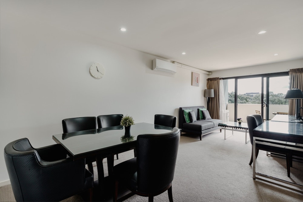Urban 1-bed Apartment in the Heart of the City