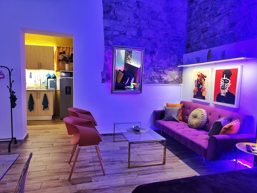 Oddity Studio By Paradox