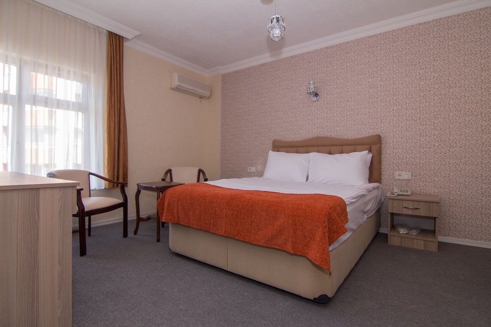 An Grand Otel - Image 18