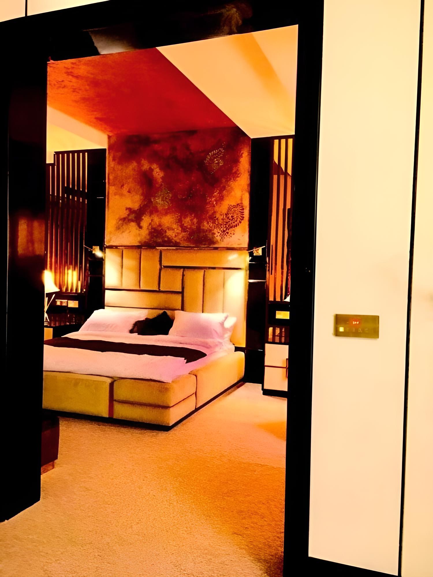 ENZASUITES view 5