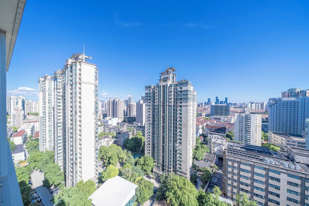 Tyms 2BR 1BA Apt Yongxin Century
